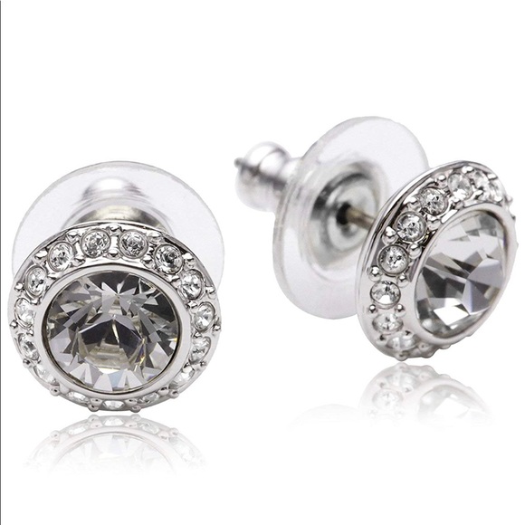 Swarovski Solitaire Stud Earrings - Picture 3 of 12